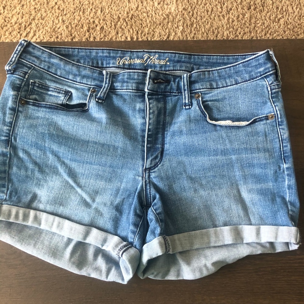 Universal Thread Jean Shorts